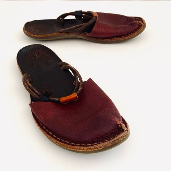 Mana Burgundy Leather Slip-On Straps Sandals sz 7.5 Cottage Boho - Picture 4 of 10